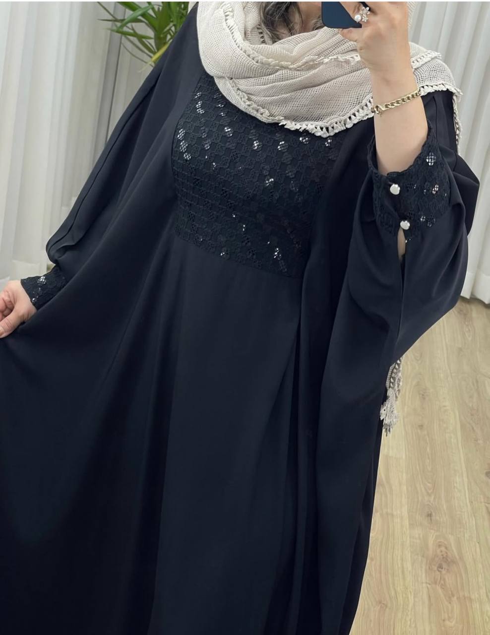 عبای مزونی آغاز