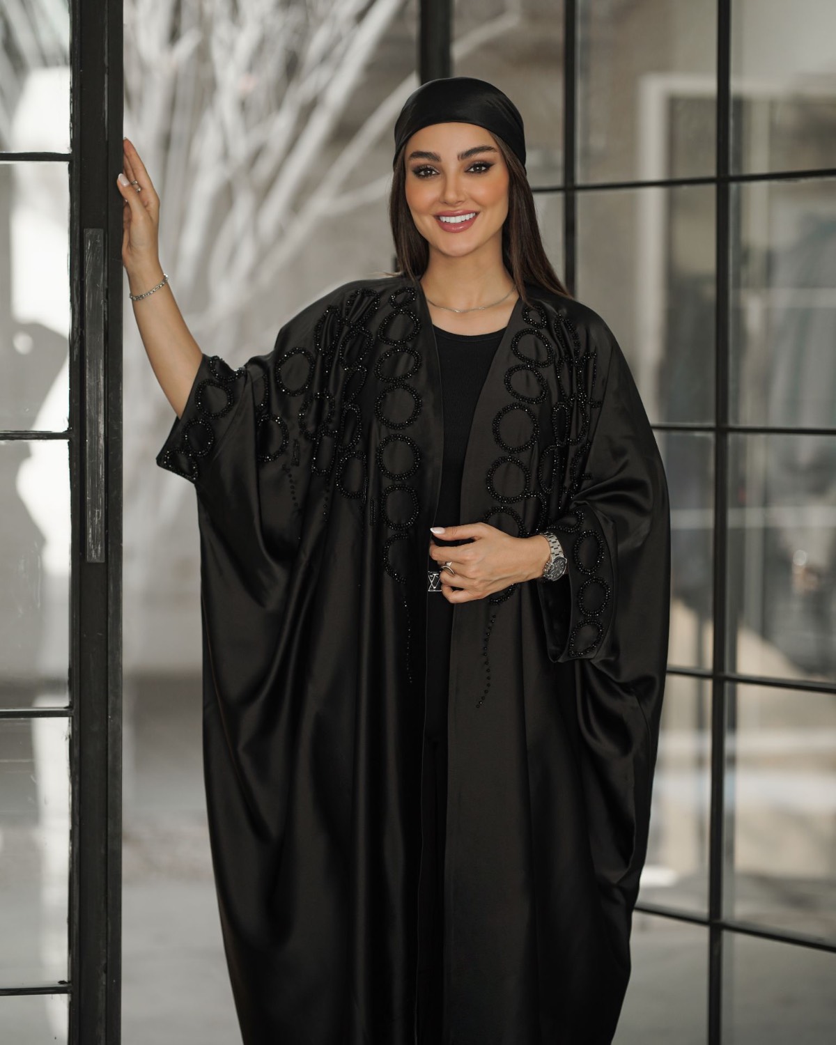 عبا ساتن آمریکایی دایره