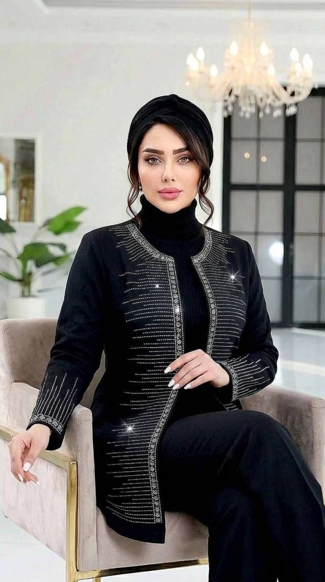 ست کت شلوار مجلسی نگین کاری خوشه